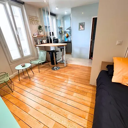 Apartment Secret De Montreuil Au Coeur De La Montreuil (Seine-Saint-Denis)